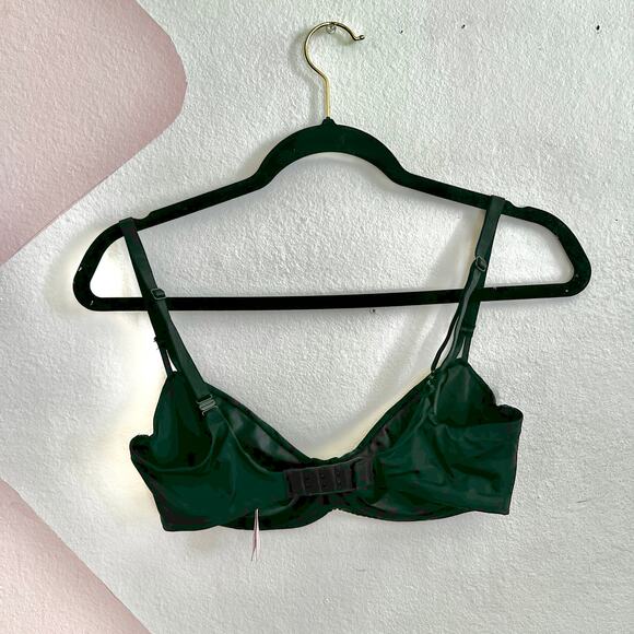 Victoria's Secret Bra Push Up Without Padding Black 34DD - Picture 2 of 6